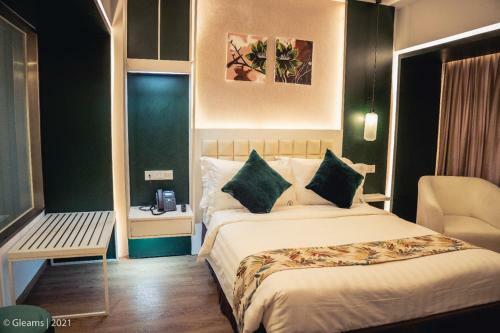 Grand River View Hotel