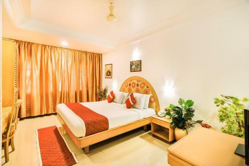 Hotel Octave Crystal Heights