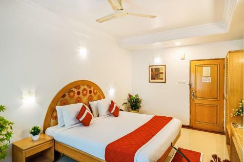 Hotel Octave Crystal Heights