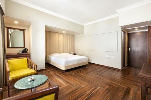 Grand Kalinga Hotel