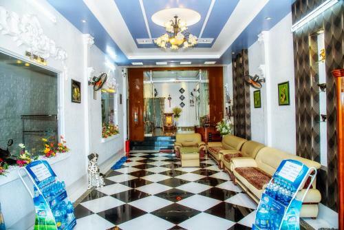 Hotel 80 L� L?i