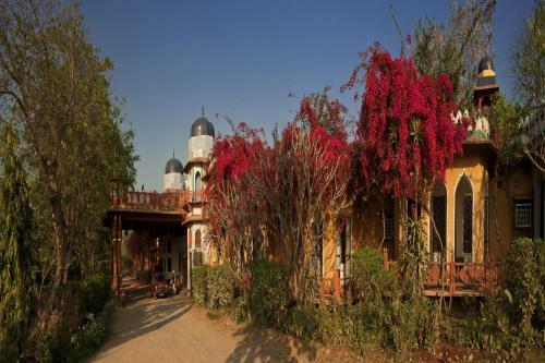 Hotel Bundelkhand Riverside