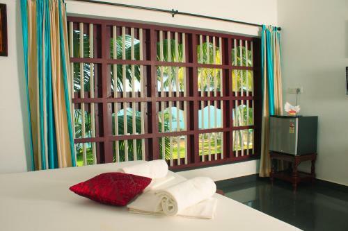 Bed & Breakfast Varkala Seashore Beach Resort