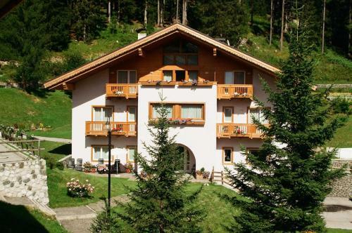 Hotel Garni Civetta