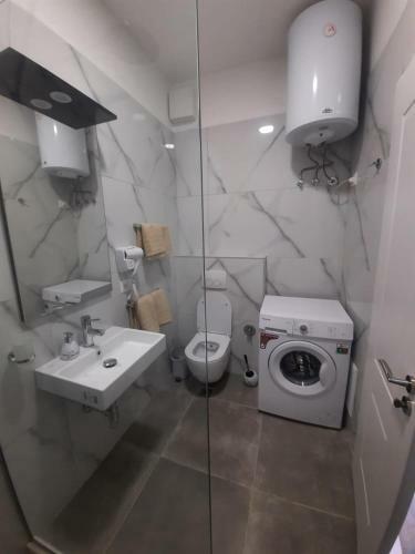 Apartamento Kledi's-studio-1