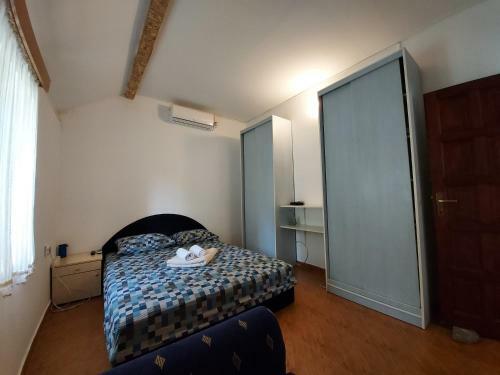 Halcon Casa