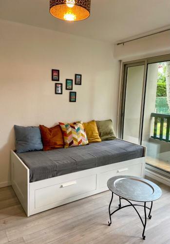Apartamento Studio Entre La Place Des 5 Cantons Et La Plage