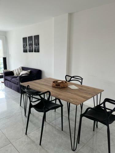 Apartamento Departamento de 2 Ambientes Con Cochera Privada