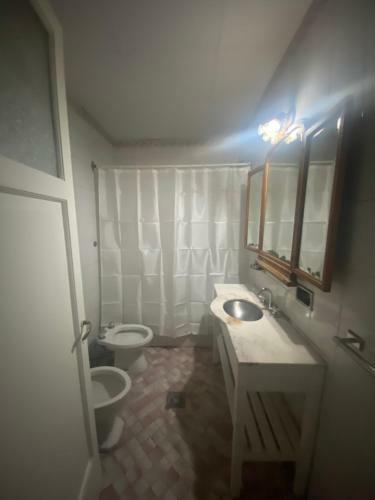 Hostal Gathering House