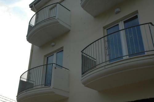Hotel 4 Strade