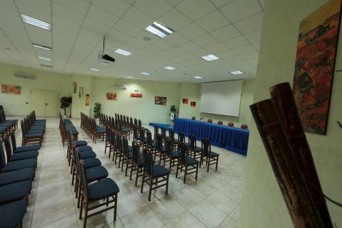 Edra Palace Hotel