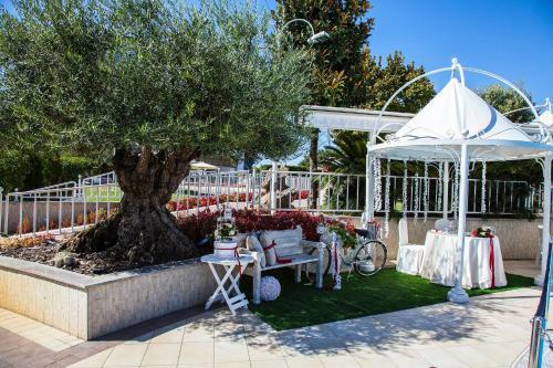 Edra Palace Hotel