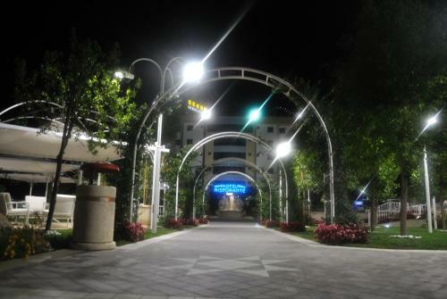 Edra Palace Hotel