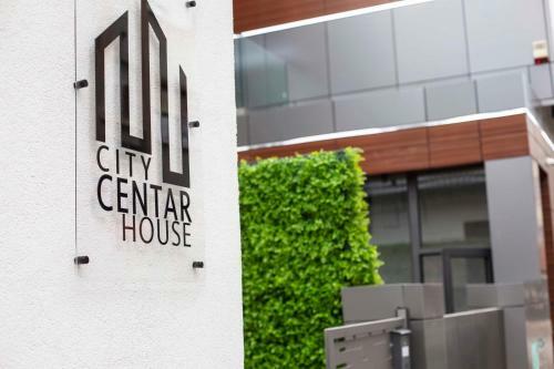 Apartamento City Centar House