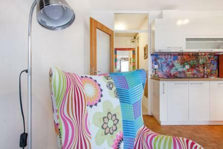 Apartment Living Colors