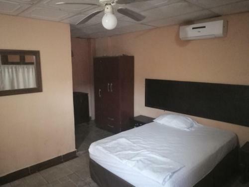 Hotel Real Destino