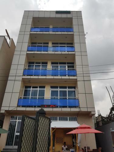 T.m.y Hotel