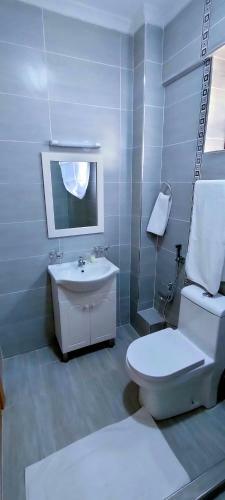 Hays Suites Hotel