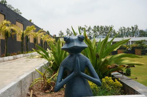 Hotel Bindiga Peak Resorts