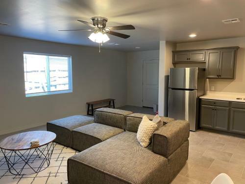 Apartamento Brand New, Spacious 2 Br With Full Kitchen And Free Parking
