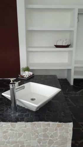 Residencia Del Lago Teques