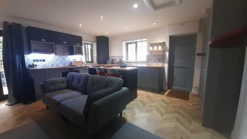 Ty Gwyn Cottage & Hot Tub
