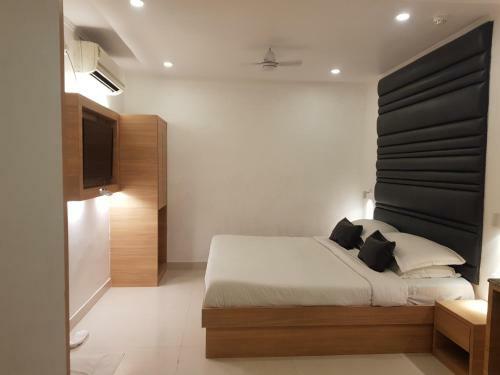 Roland Hotel