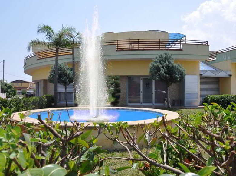 Santa Lucia Hotel