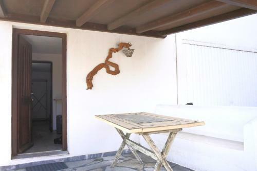 Traditional Cycladic ?ouse With Sea View