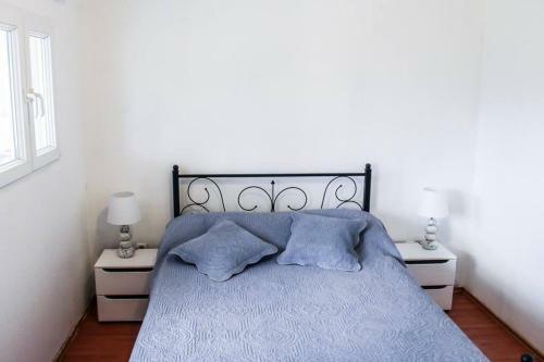 Apartamento Quiet Countryside House With A Swimming Pool