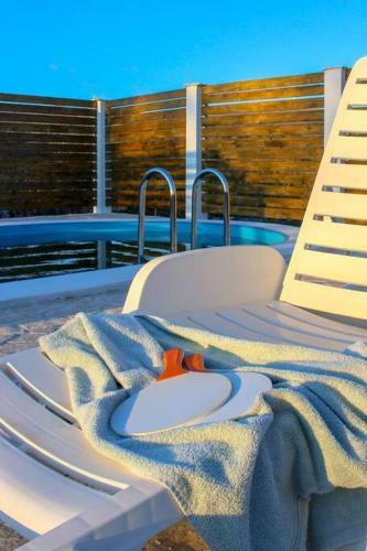 Apartamento Quiet Countryside House With A Swimming Pool