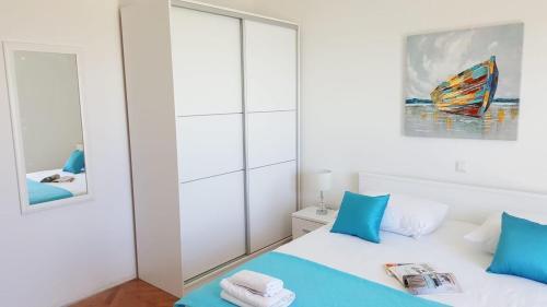 Sea View Apartment