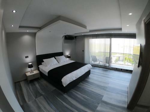 Hotel Dkd Del�xe