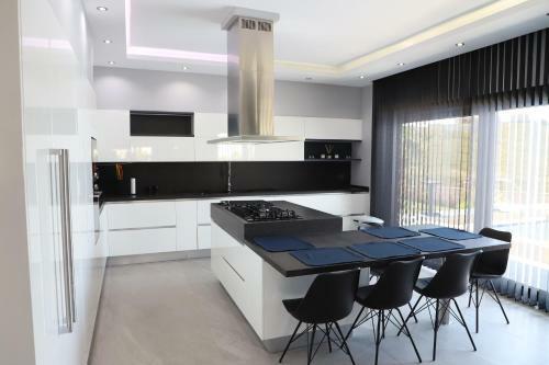 Hotel Dkd Del�xe