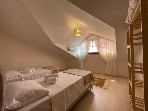 Gala Duplex Apart