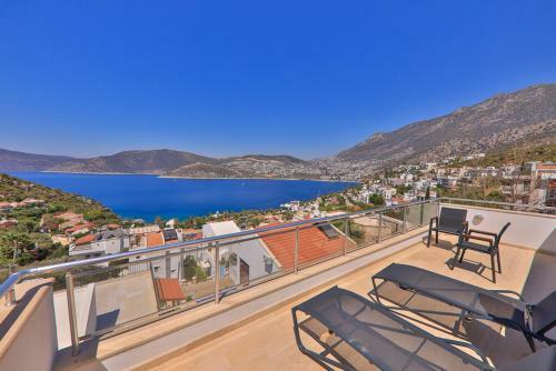 Villa Angell