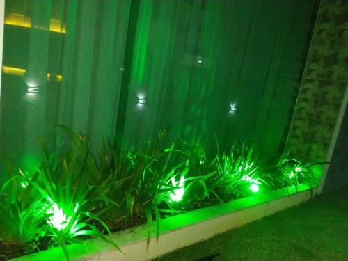 Casa Alto Padr�o 7 Su�tes - Guarajuba
