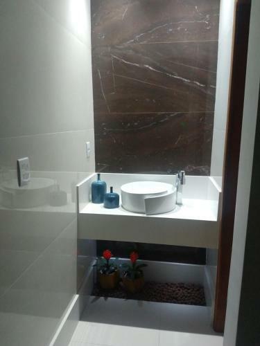 Casa Alto Padr�o 7 Su�tes - Guarajuba