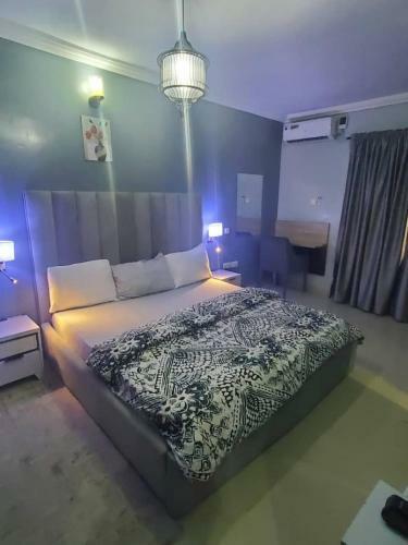 Classy Serviced Ocean View 2 Bedroom Apartment For Shorltet Ikate Lekki