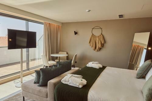 Omid Saldanha Hotel