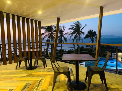 Hotel Av Suites By Amami