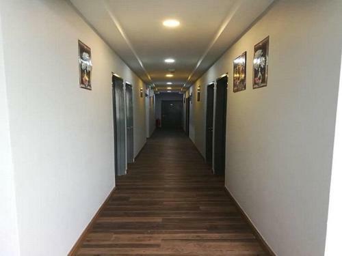 Lucky Hotel