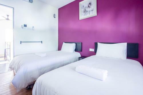 Explore 4br Gardenhouse Retreats (Free Parking)