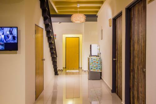 Explore 5br Gardenhouse Retreats (Free Parking)