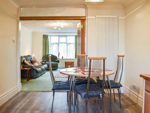 Lowther Apartment