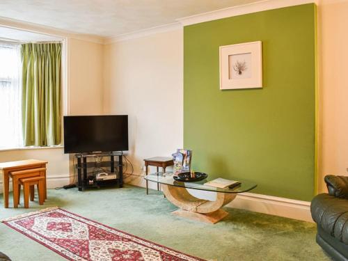 Lowther Apartment