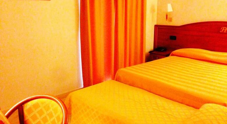 Fashion Hotel