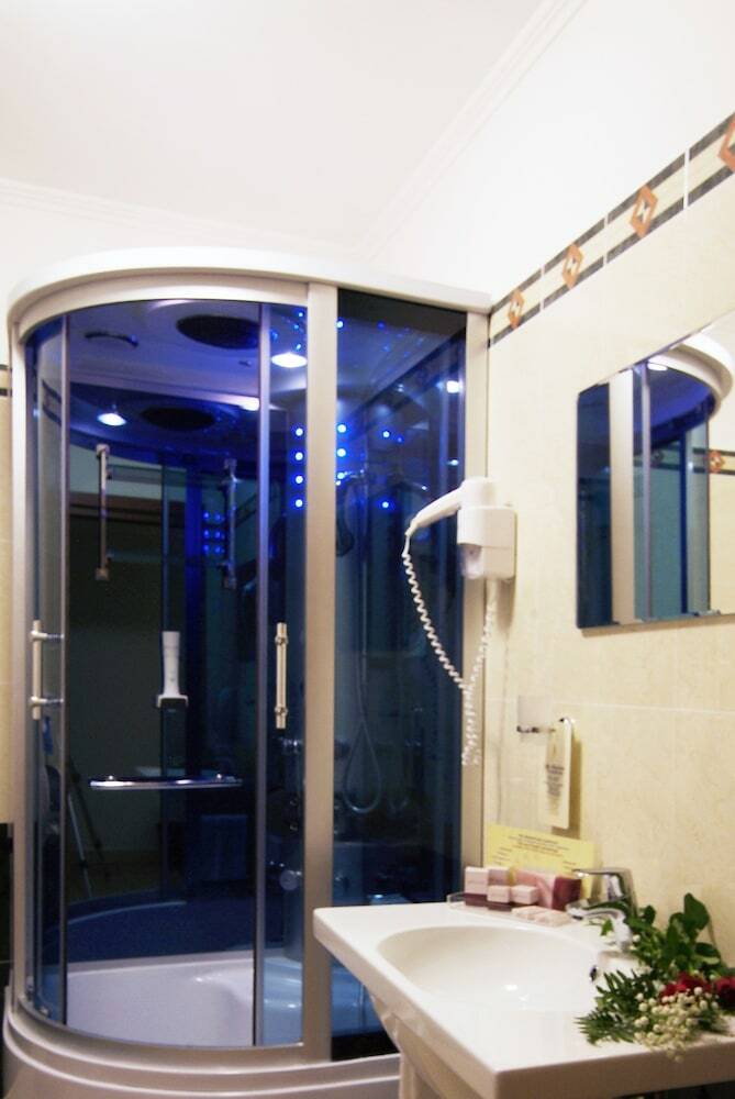 Fashion Hotel