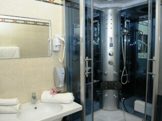 Fashion Hotel