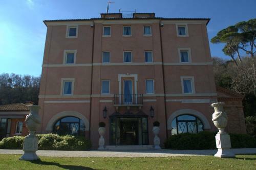 Hotel Villa Lattanzi